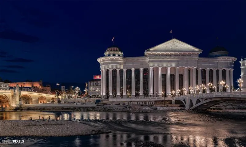 Archaeological Museum at night, Skopje — © Athanasios Panagiotopoulos